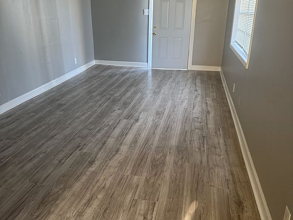 3rd image of 7992 W Shahkoka Dr