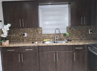 9371 Fontainebleau Blvd APT I235, Miami, FL 33172