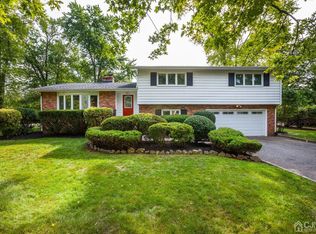 85 McGuffy Ave, Somerset, NJ 08873