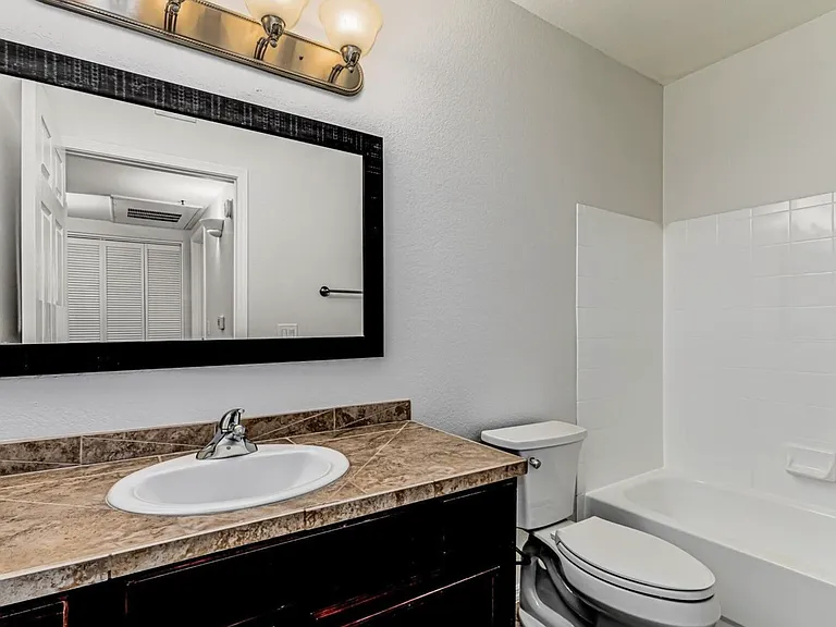 4925 E Desert Cove Ave #106 — Photo 8