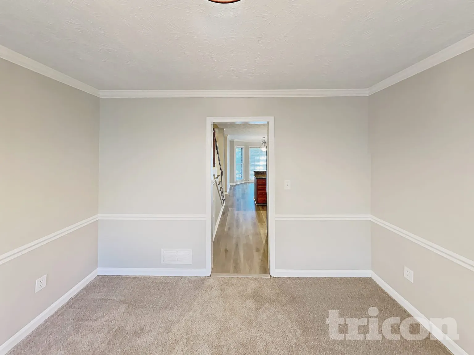 1496 Oak Springs Drive Marietta GA — Photo 3