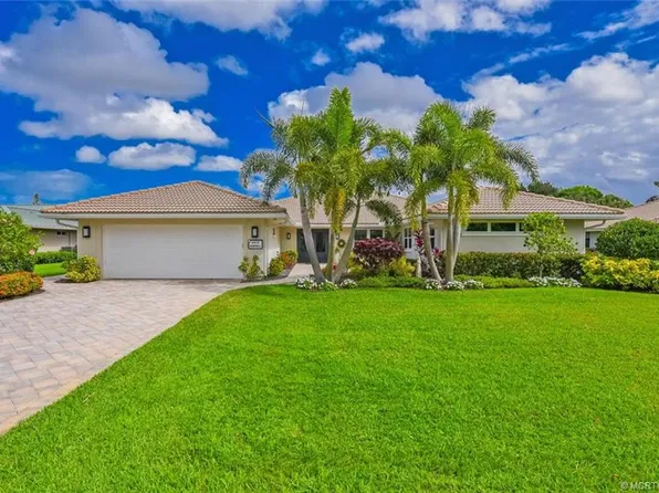 4915 SW Loch Ln, Palm City, FL 34990