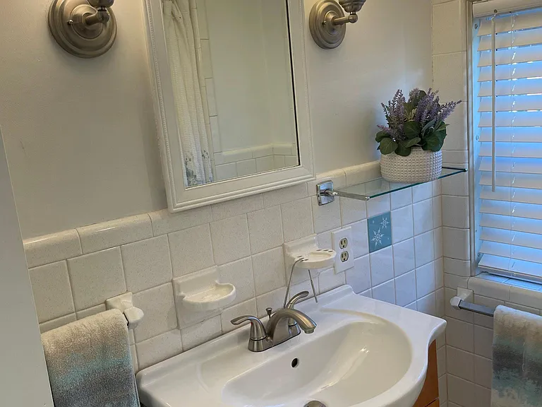 93 Lafayette St #2 — Photo 9