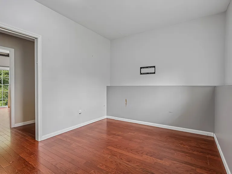 25 Red Schoolhouse Rd — Photo 28