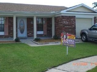 2732 Ridgefield Rd, Gretna, LA 70056