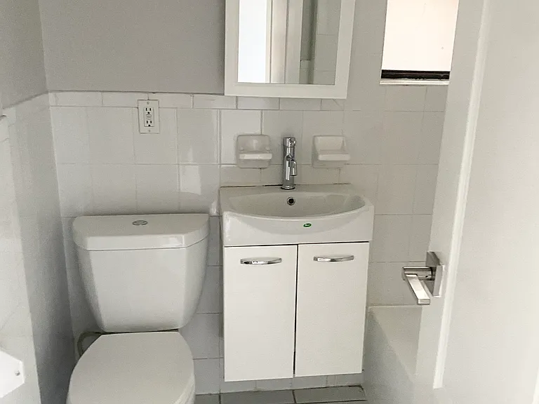 330 50st West New Frk #54-E — Photo 7