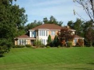 2581 Huntingfields Dr, Huntingtown, MD 20639