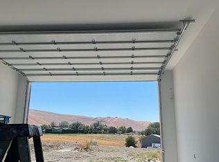 102909 E 1023 Pr SE #PRSE, Kennewick, WA 99338