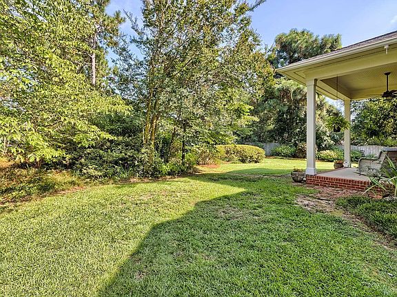 4th image of 517 Bridgecreek Dr