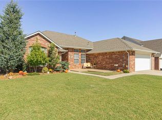 12017 SW 1st St, Yukon, OK 73099