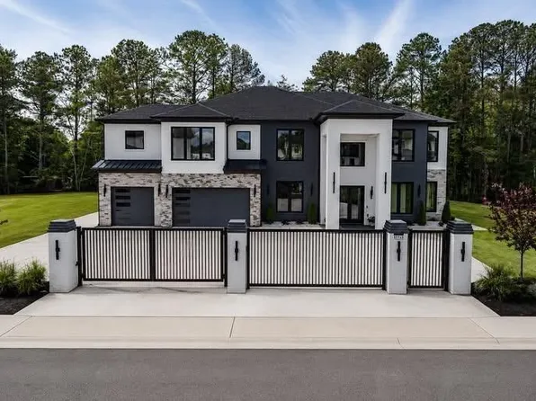 2724 Talley Ln, Buford, GA 30519