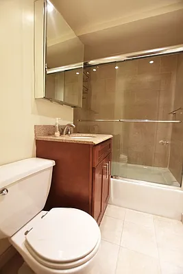 Rented by Bold New York | media 18