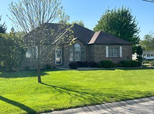 905 S Park Ave, Batesville, IN 47006
