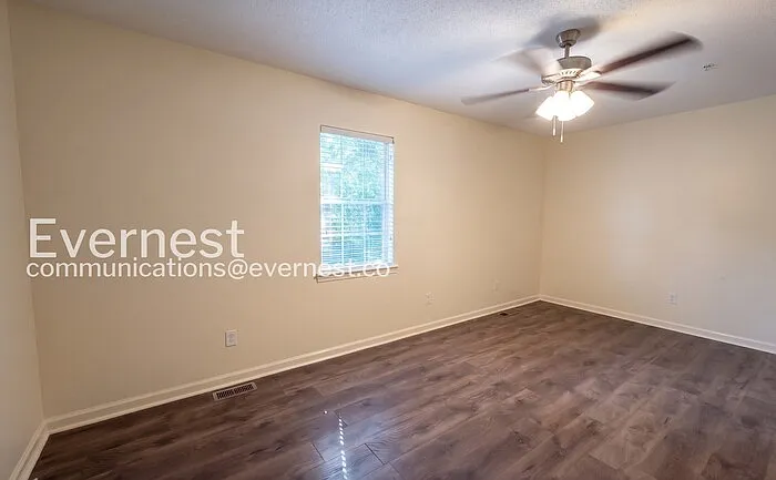 1592 King James Dr — Photo 17