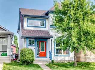 142 NW Auburn Bay Hts SE, Calgary, AB T3M 0A7