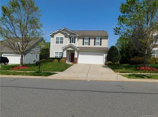 204 Fielding St, Mount Holly, NC 28120
