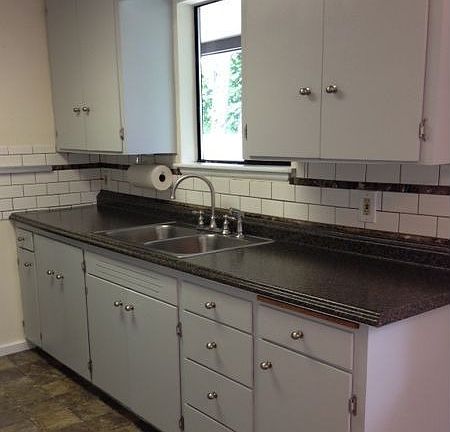 4th image of 5918 27th St NE