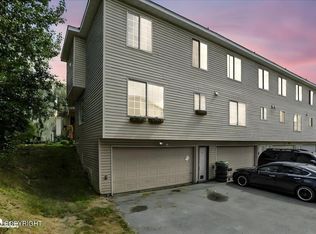 6821 Gold Kings Cir UNIT D, Anchorage, AK 99504