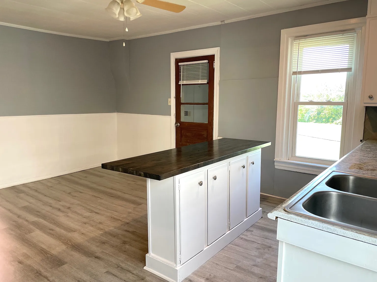 3 bed, 1700 sqft, $1,649 — Photo 3
