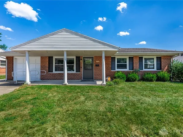 701 Mount Vernon Dr, Xenia, OH 45385