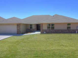 496 W Grace St, Republic, MO 65738