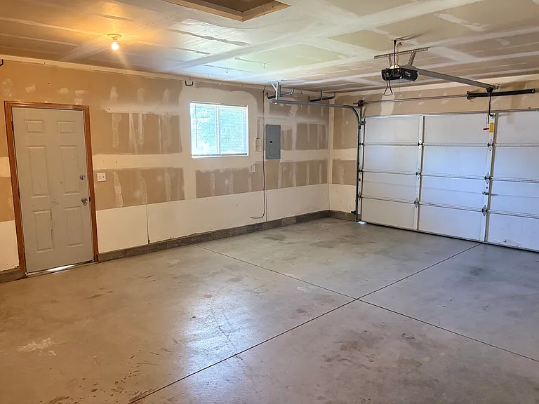 300 W Spicewood Dr — Photo 29