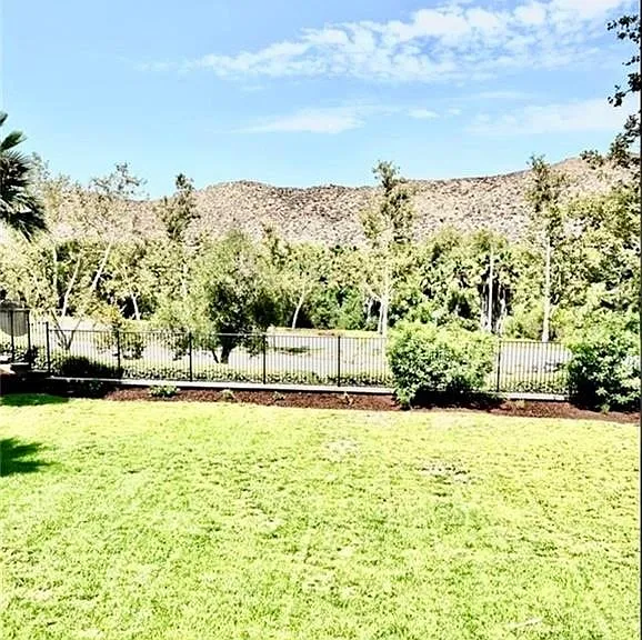 32040 Poppy Way — Photo 24