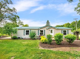 6626 Dennison Rd, Plainwell, MI 49080