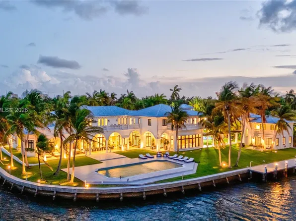 900 S Northlake Dr, Hollywood, FL 33019