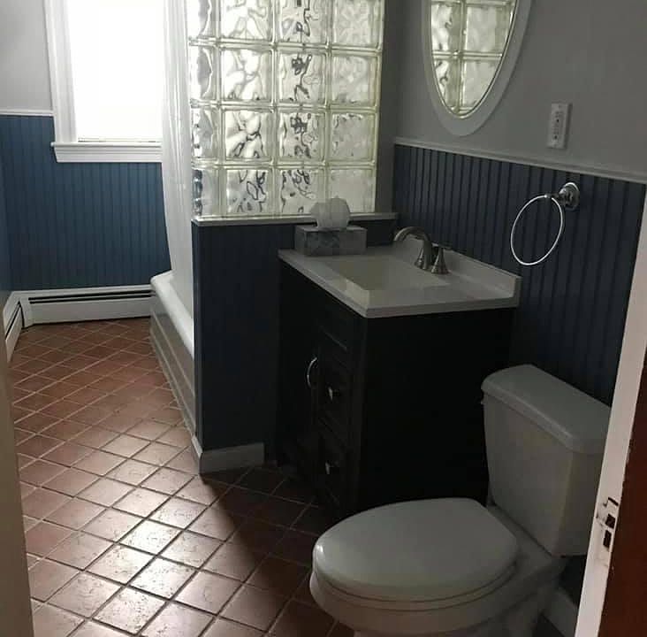2nd image of 29 Taylor St Unit 2