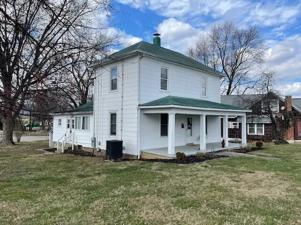 929 S College Ave, Salem, VA 24153