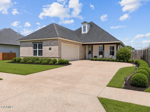 117 Harton Rd, Youngsville, LA 70592