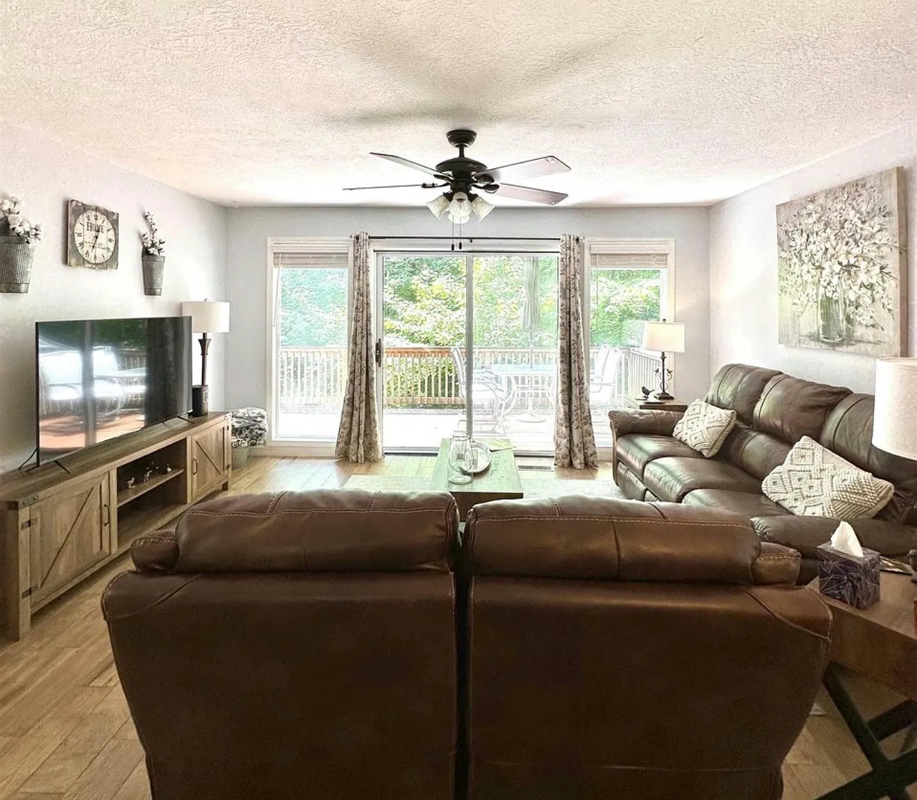 2 bed, 1088 sqft, $1,400 — Photo 3