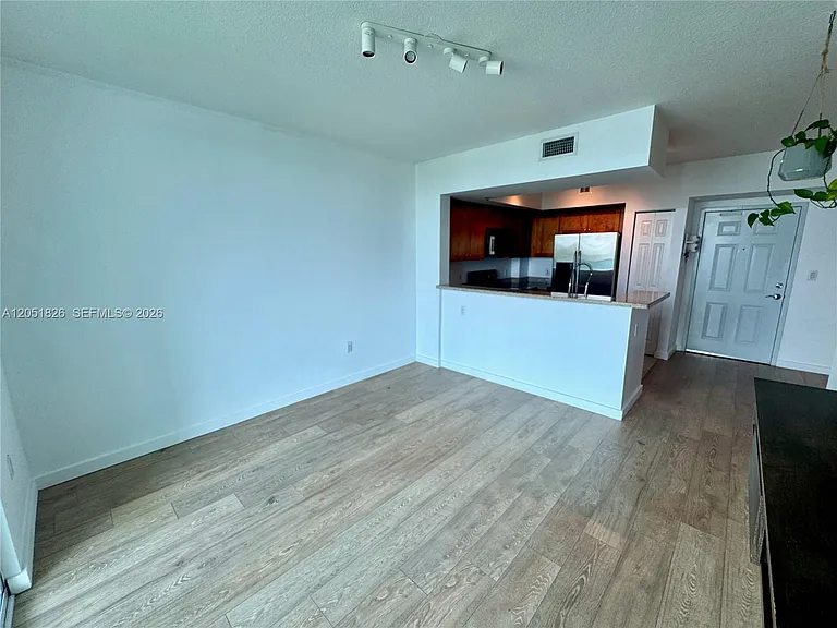 1723 SW 2nd Ave #704 — Photo 14