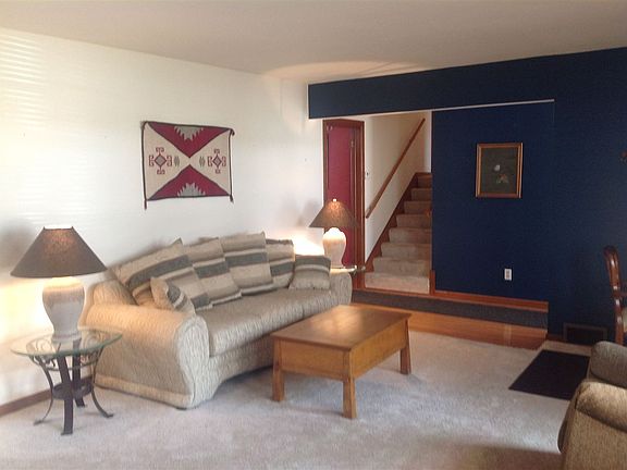 5th image of 1303 Arden Ave