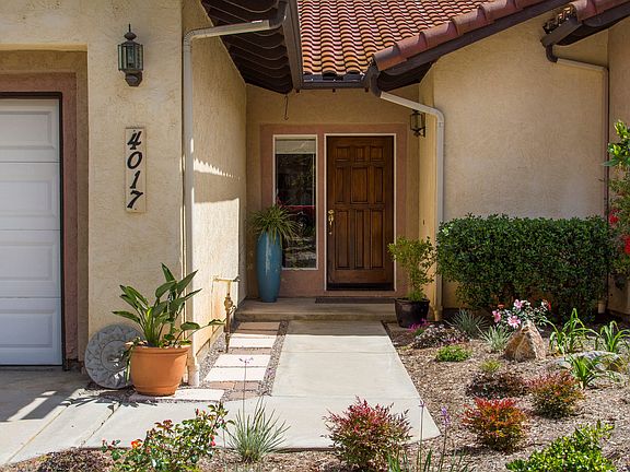 2nd image of 4017 Pala Mesa Oaks Dr