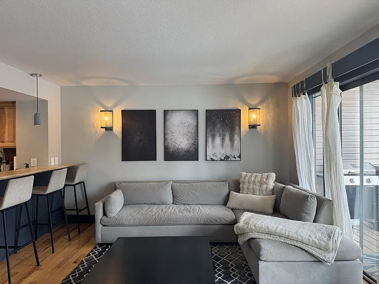 97 Segura Ct — Photo 3