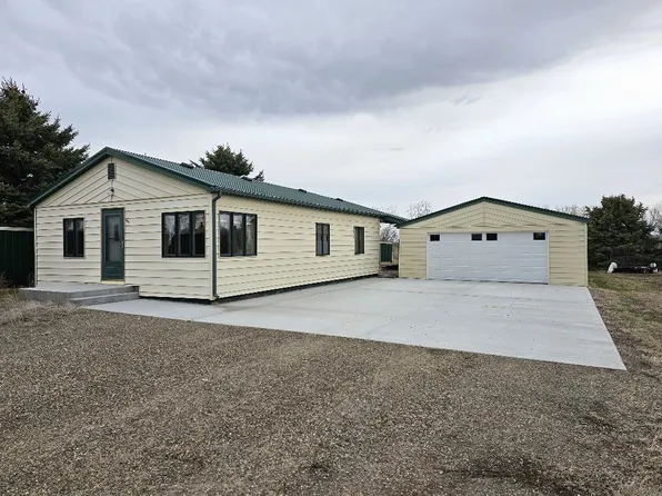 1005 Jefferson School Rd, Glendive, MT 59330