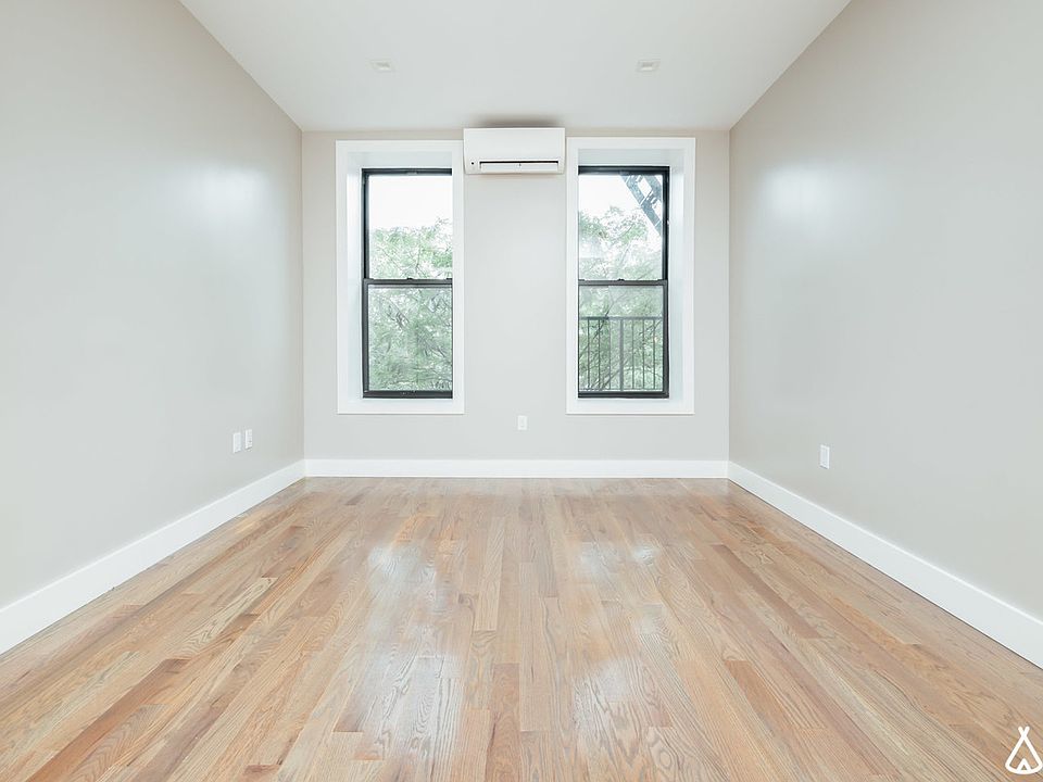 1st image of 195 Menahan St #2K