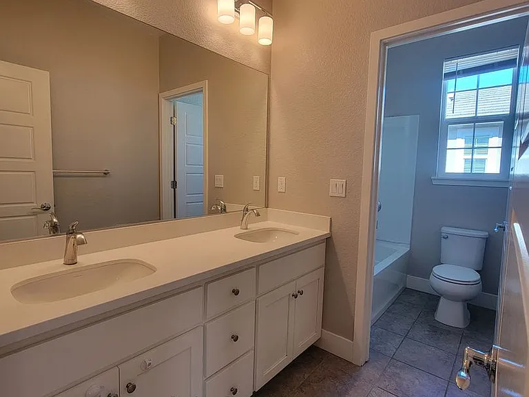 1829 Kelly Pl — Photo 15