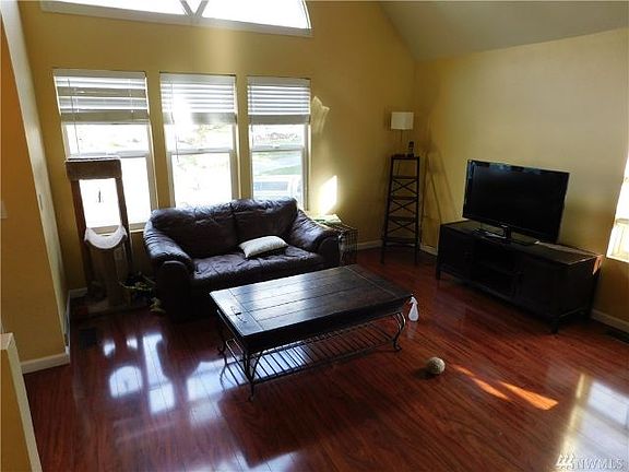 5th image of 4121 Holly Park Dr NW