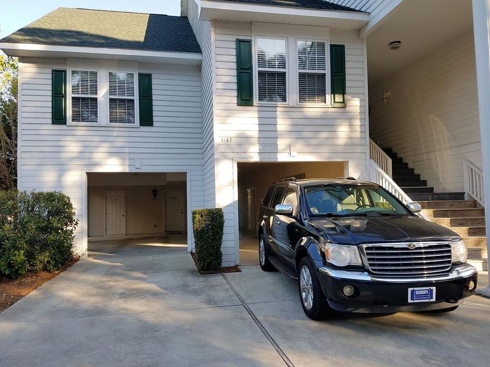 1st image of 3147 Lakeside Commons Dr SE #A