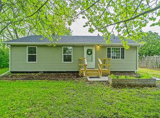 1723 S Broad St, Griffith, IN 46319