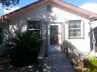 45-3 Carlton Ave, Carrabelle, FL 32323