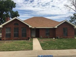 2808 Arrowhead Trl, Midland, TX 79705