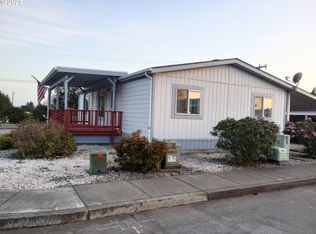 98045 Olsen Ln APT 1, Brookings, OR 97415