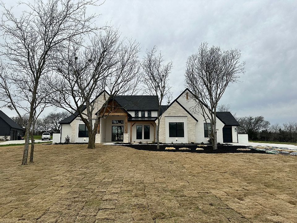 1st image of 6017 Bella Terra Ln