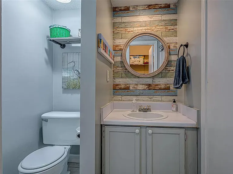 Downstairs Half Bathroom