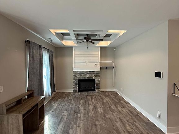 2nd image of 308 College St