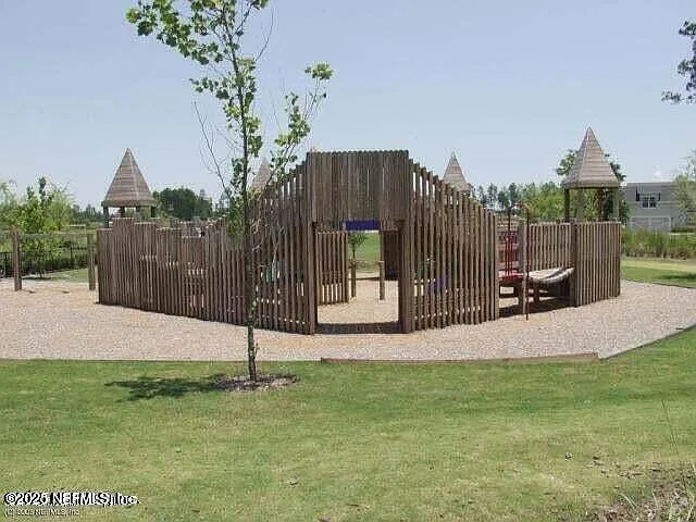 1761 Highland View Dr — Photo 43
